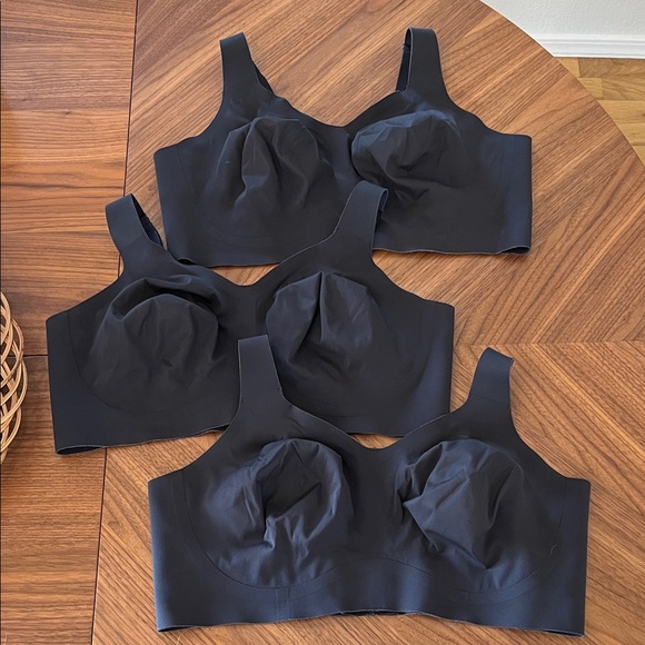 Evelyn and Bobbie The Beyond Bra Black Wireless Bras Set of 3 - Picture 1 of 7